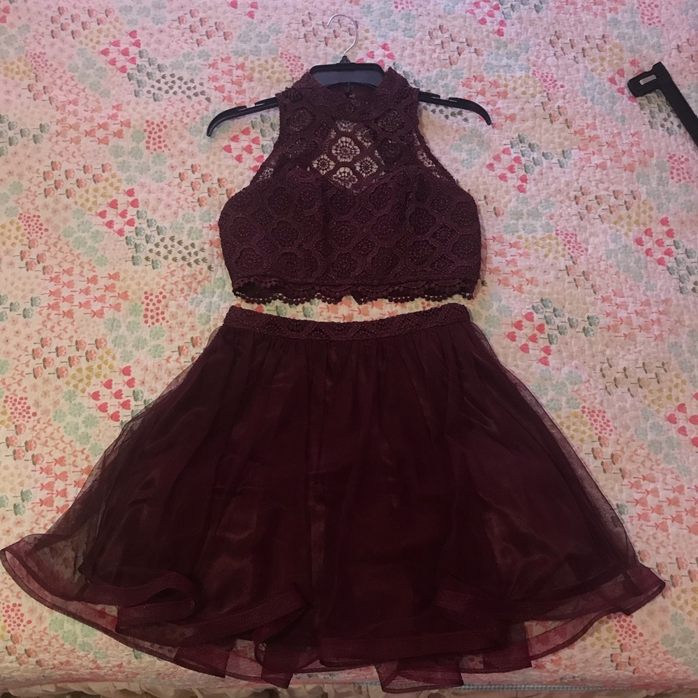 2 piece maroon dress